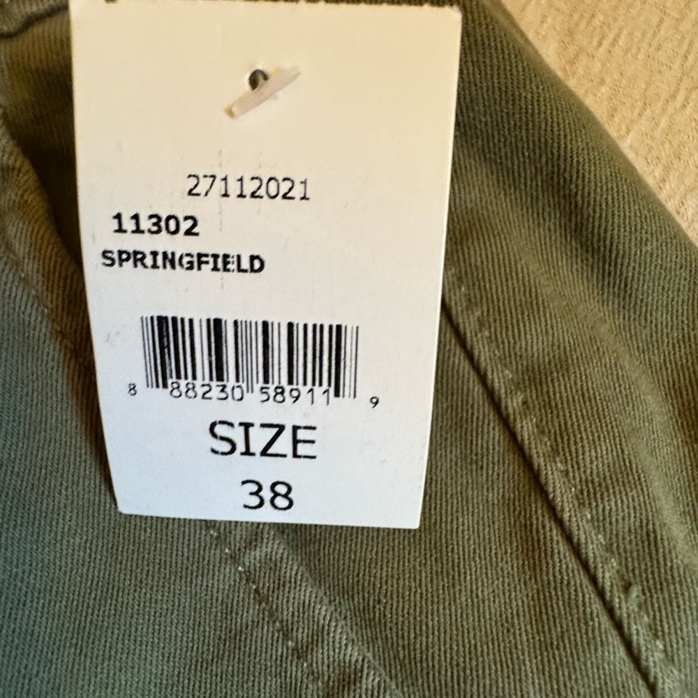 DL1961 Travis Chino Shorts in Forest Green - Picture 4 of 5